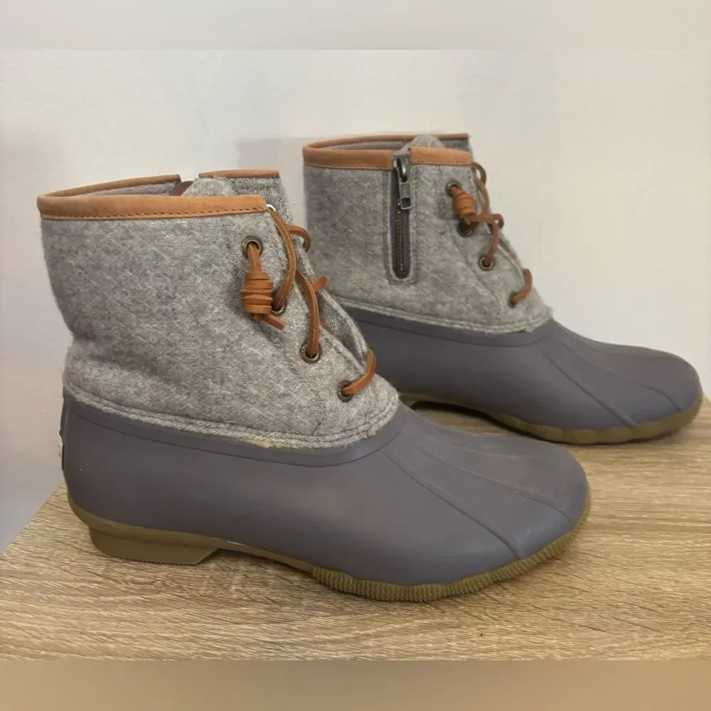 Sperry GUC gray thins ululated ankle boots Size 7